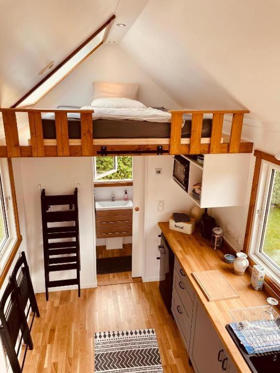Tiny House Fleesensee Mit Eigenem Garten Und Nur Wenige Meter Vom Seeufer Goehren-Lebbin Exterior photo
